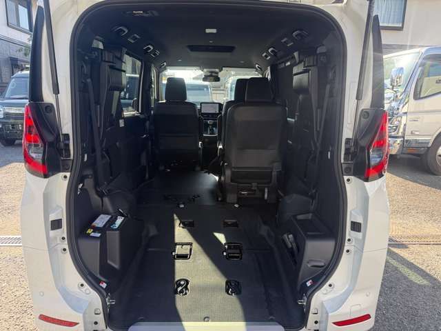 TOYOTA NOAH 2024 Image 31