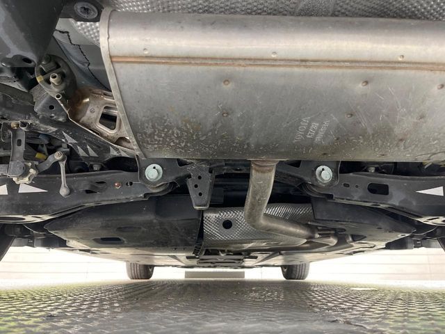 TOYOTA PRIUS 2016 Image 31