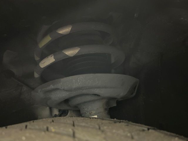 TOYOTA PRIUS 2016 Image 31