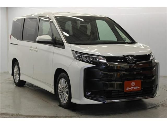 TOYOTA NOAH 2023 Image 31