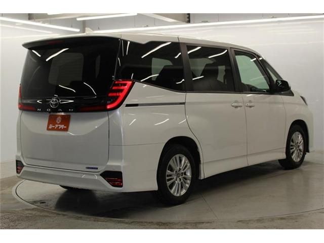 TOYOTA NOAH 2023 Image 31