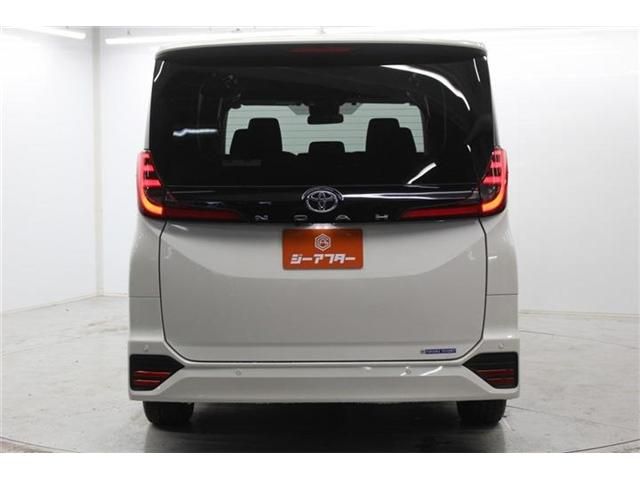 TOYOTA NOAH 2023 Image 31