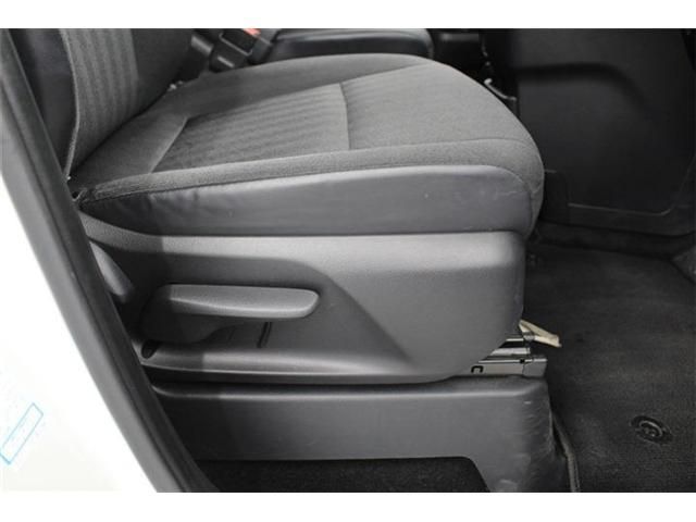 TOYOTA NOAH 2023 Image 31