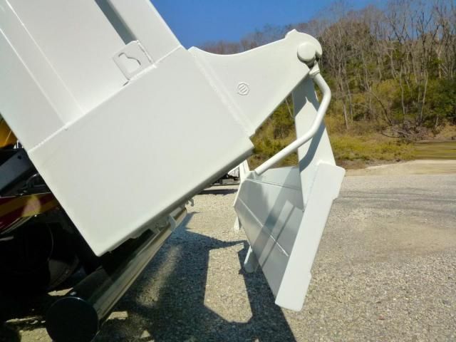 MITSUBISHI FUSOU FIGHTER 2025 Image 31