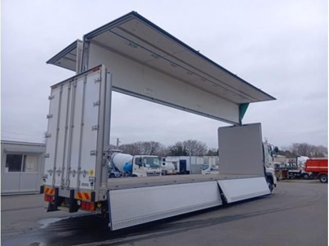 HINO PROFIA 2020 Image 31