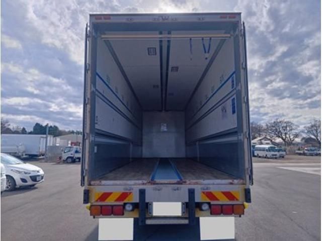 HINO PROFIA 2020 Image 31