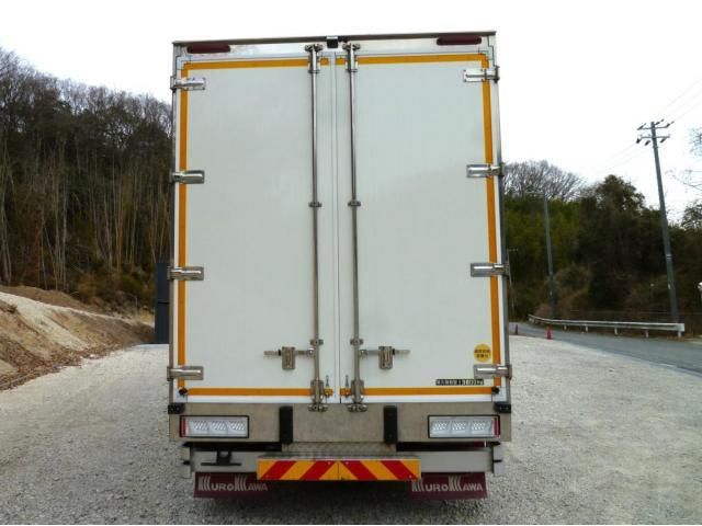 NISSAN DIESEL QUON 2020 Image 31