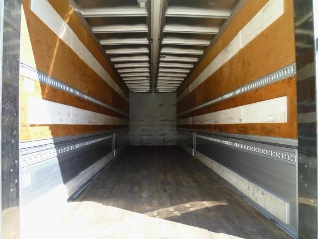 NISSAN DIESEL QUON 2020 Image 31