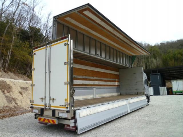 NISSAN DIESEL QUON 2020 Image 31