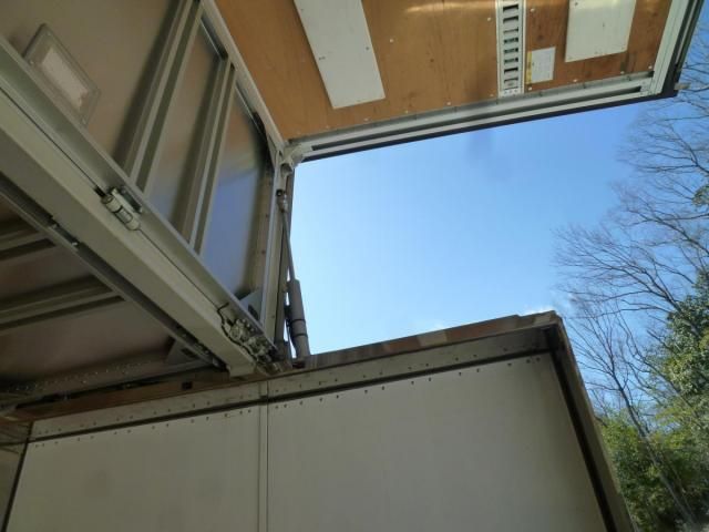 NISSAN DIESEL QUON 2020 Image 31