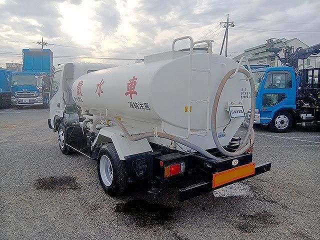 HINO DUTRO 2004 Image 31