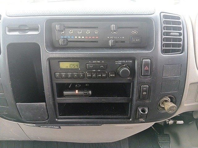 HINO DUTRO 2004 Image 31