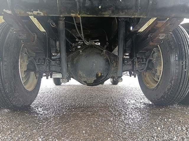 HINO DUTRO 2004 Image 31