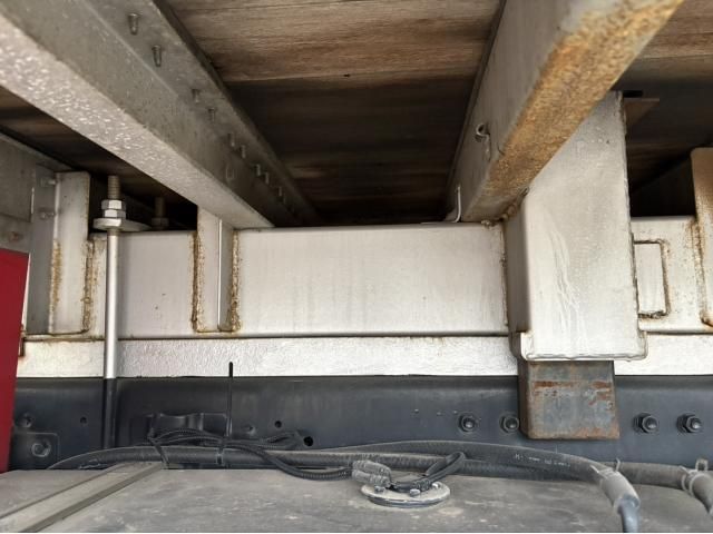 NISSAN DIESEL QUON 2014 Image 31