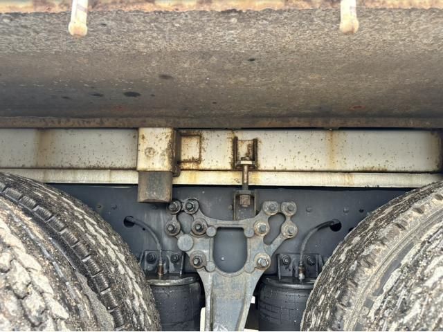 NISSAN DIESEL QUON 2014 Image 31