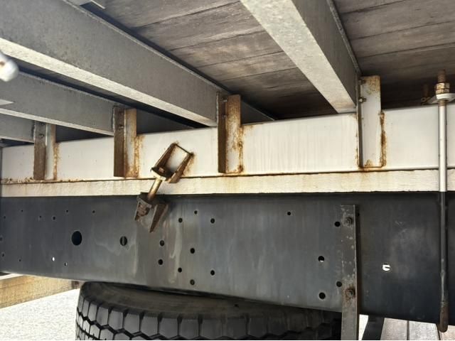 NISSAN DIESEL QUON 2014 Image 31