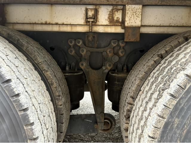 NISSAN DIESEL QUON 2014 Image 31