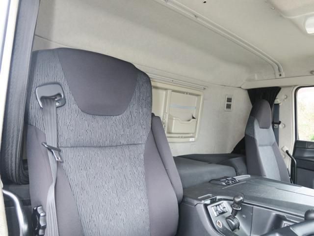 MITSUBISHI FUSOU SUPER GREAT 2019 Image 31