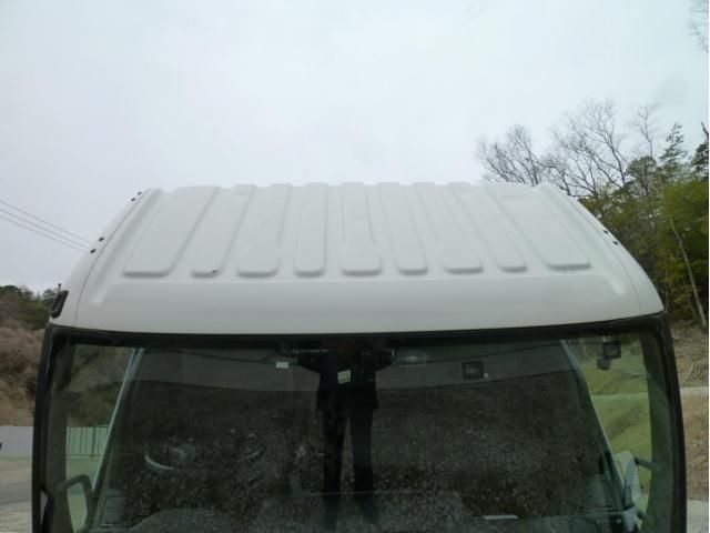 HINO DUTRO 2017 Image 31