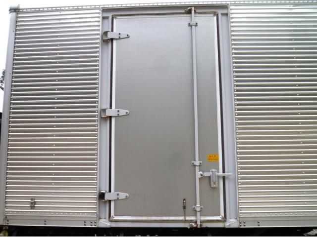 HINO DUTRO 2017 Image 31