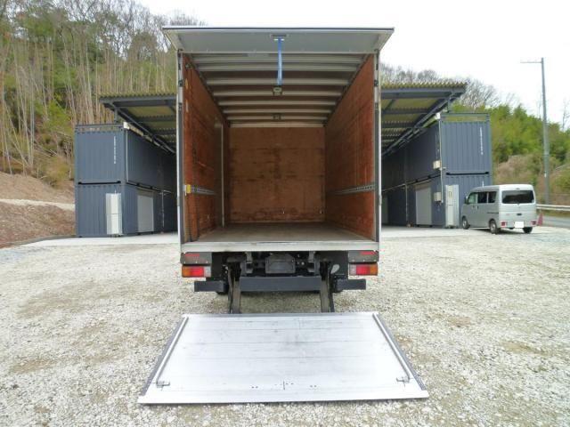 HINO DUTRO 2017 Image 31