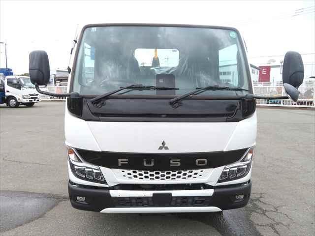 MITSUBISHI CANTER 2024 Image 31