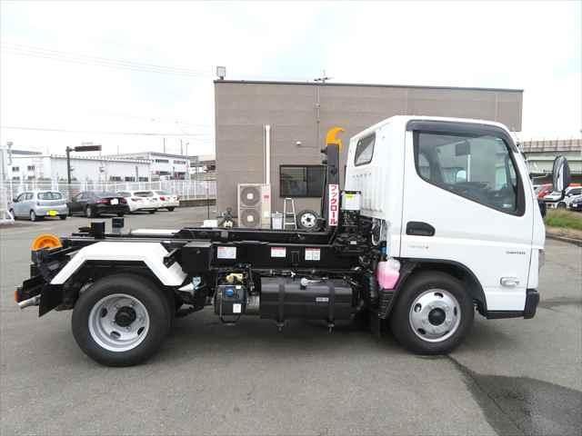 MITSUBISHI CANTER 2024 Image 31