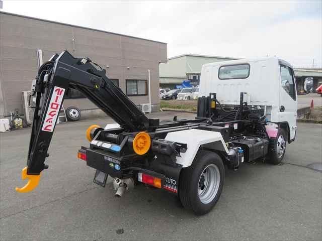 MITSUBISHI CANTER 2024 Image 31