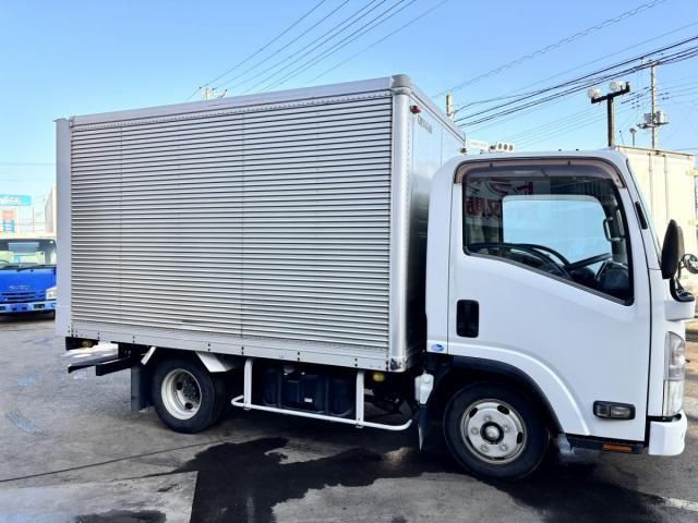 ISUZU ELF 2015 Image 31