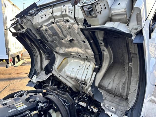 ISUZU ELF 2015 Image 31