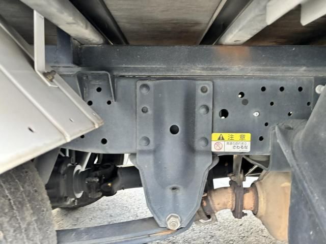 ISUZU ELF 2015 Image 31