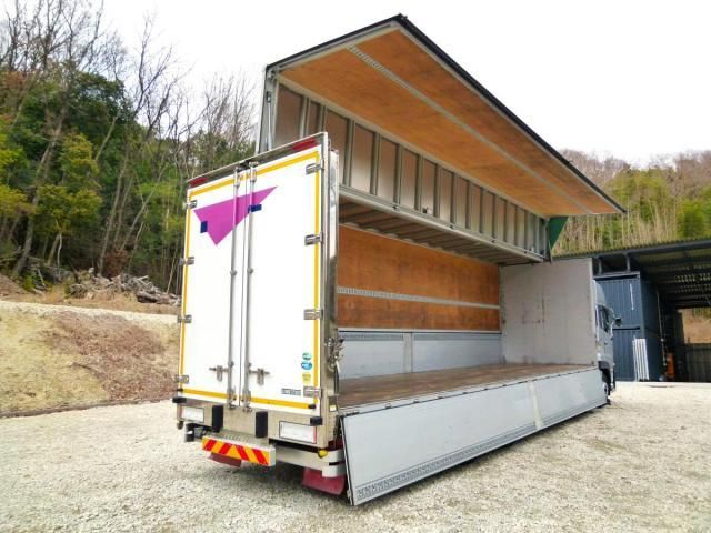 NISSAN DIESEL QUON 2021 Image 31