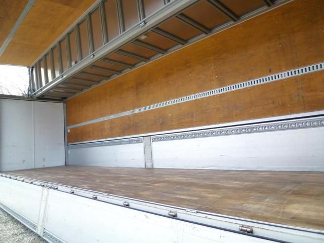 NISSAN DIESEL QUON 2021 Image 31