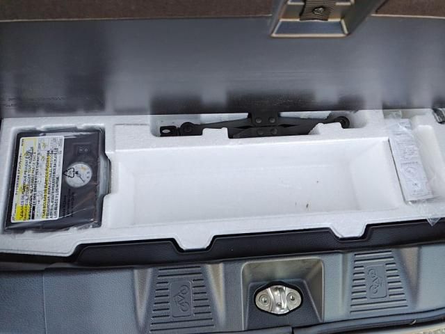 SUZUKI SPACIA CUSTOM 2020 Image 31