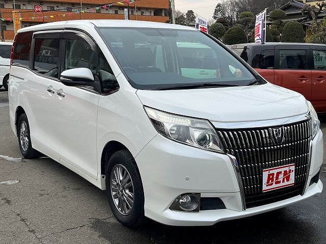 TOYOTA ESQUIRE 2015 Image 31