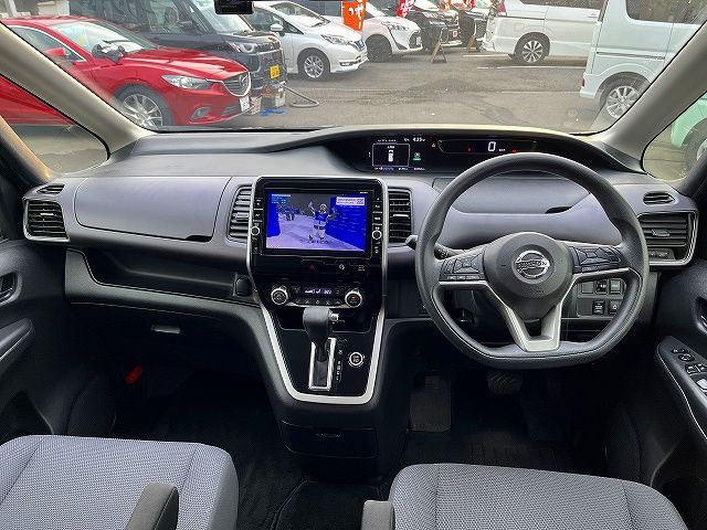 NISSAN SERENA  S-HYBRID 2017 Image 31