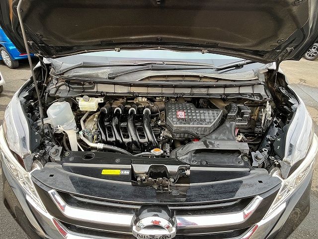 NISSAN SERENA  S-HYBRID 2017 Image 31