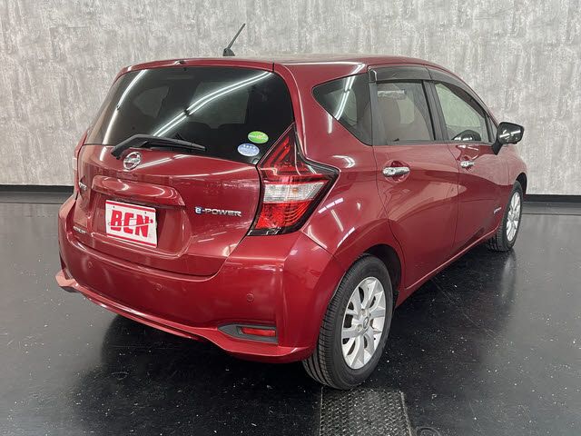 NISSAN NOTE 2017 Image 31