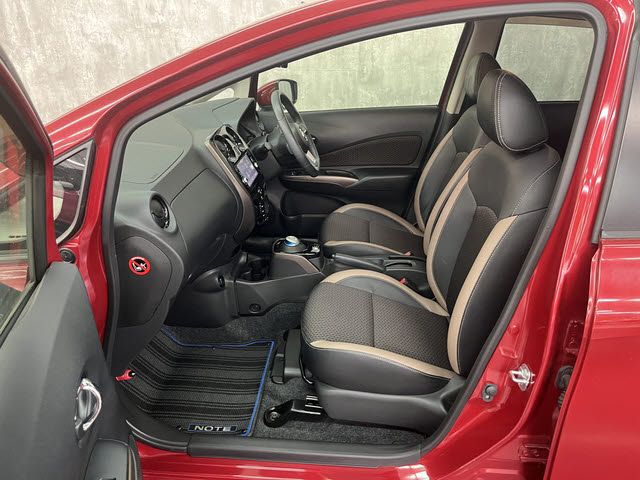 NISSAN NOTE 2017 Image 31