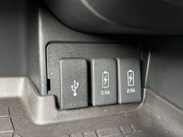 HONDA N BOX CUSTOM 2022 Image 31