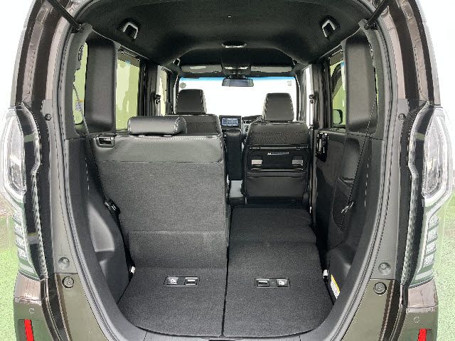 HONDA N BOX CUSTOM 2022 Image 31