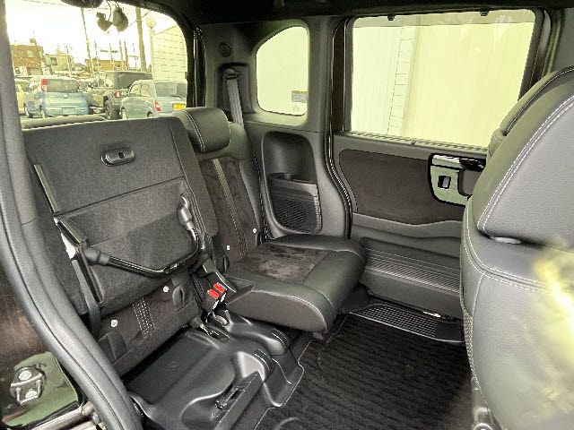 HONDA N BOX CUSTOM 2022 Image 31