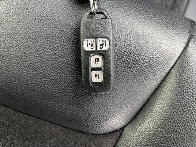 HONDA N BOX CUSTOM 2022 Image 31