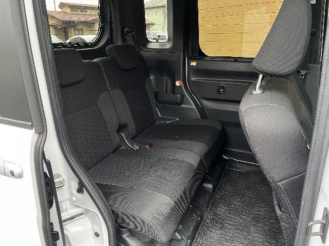 TOYOTA PIXIS MEGA 4WD 2021 Image 31