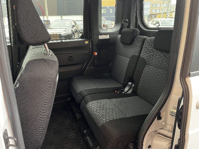 TOYOTA PIXIS MEGA 4WD 2021 Image 31