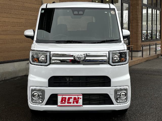 TOYOTA PIXIS MEGA 4WD 2021 Image 31