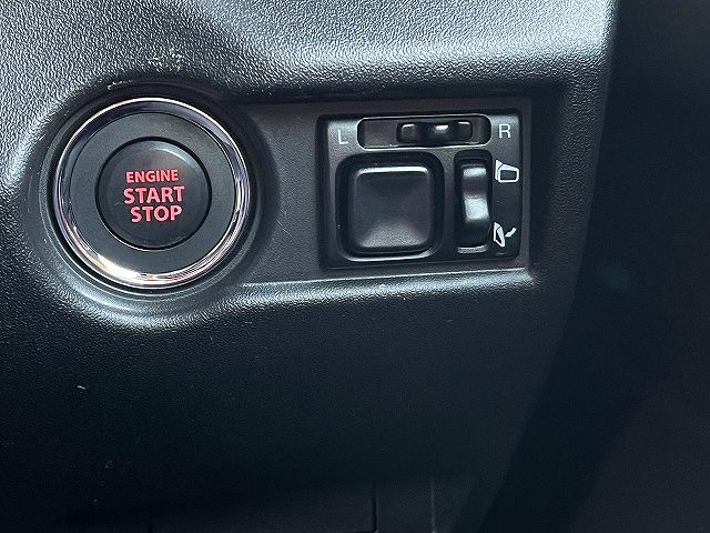 SUZUKI JIMNY 4WD 2023 Image 31