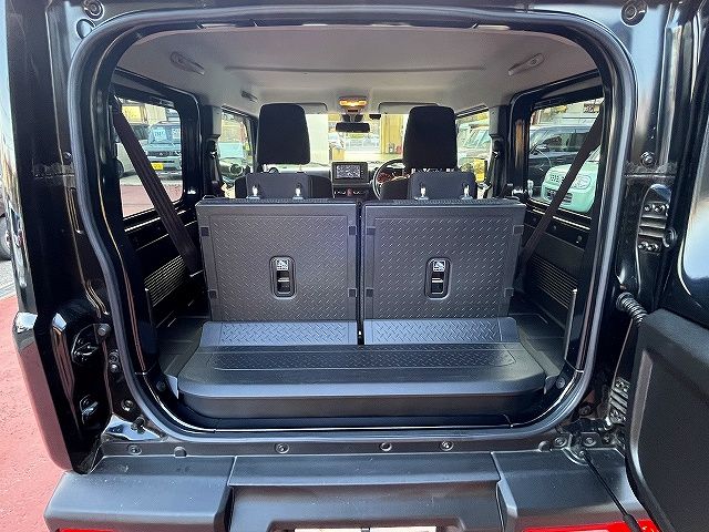 SUZUKI JIMNY 4WD 2023 Image 31