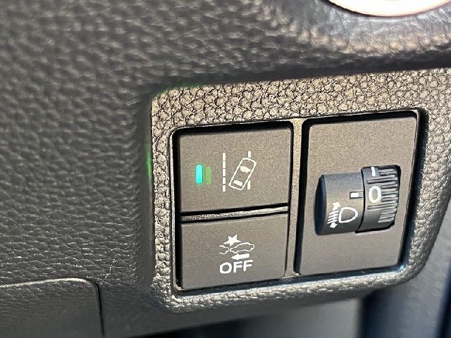 HONDA N BOX CUSTOM 2022 Image 31