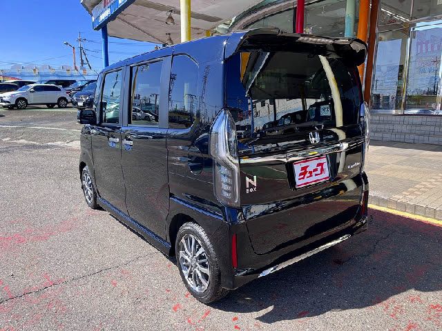 HONDA N BOX CUSTOM 2022 Image 31